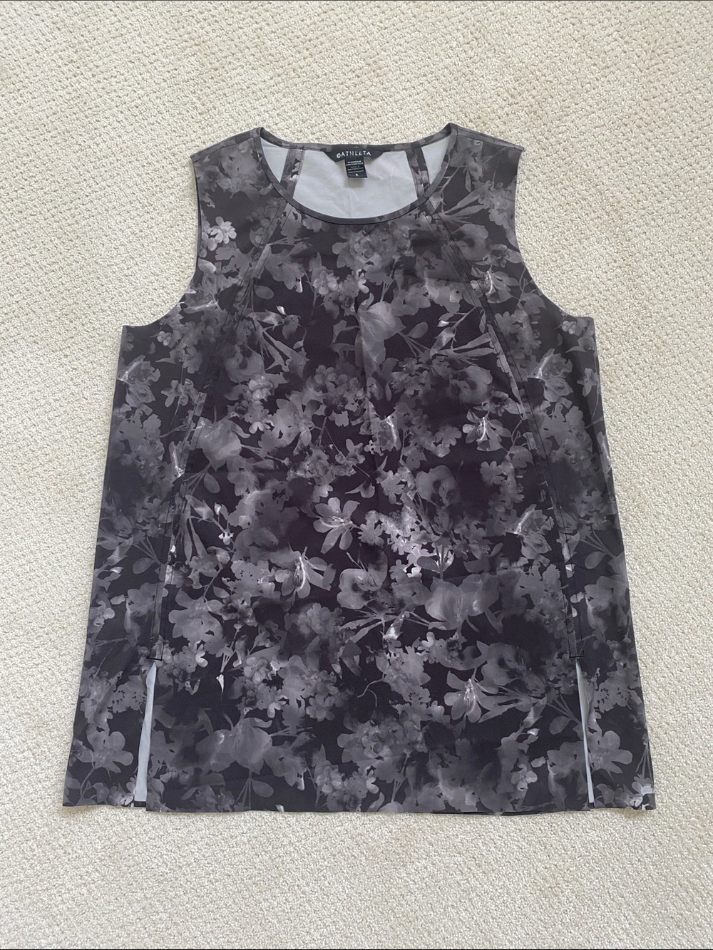 Athleta Black & Gray Floral Sleeveless Tank Top
